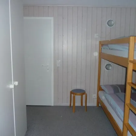 Suzanne Nr- 18 Appartement-fewo- Dusche Oder Bad- Wc 5-bettwohnung By Interhome Apartment Saanen